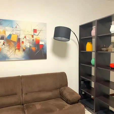 Lucia's By Quokka 360 - Next To The Walled Of *