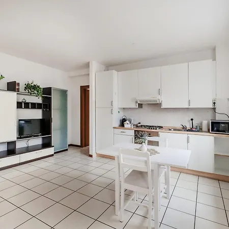 Lucia's By Quokka 360 - Next To The Walled Of * Como