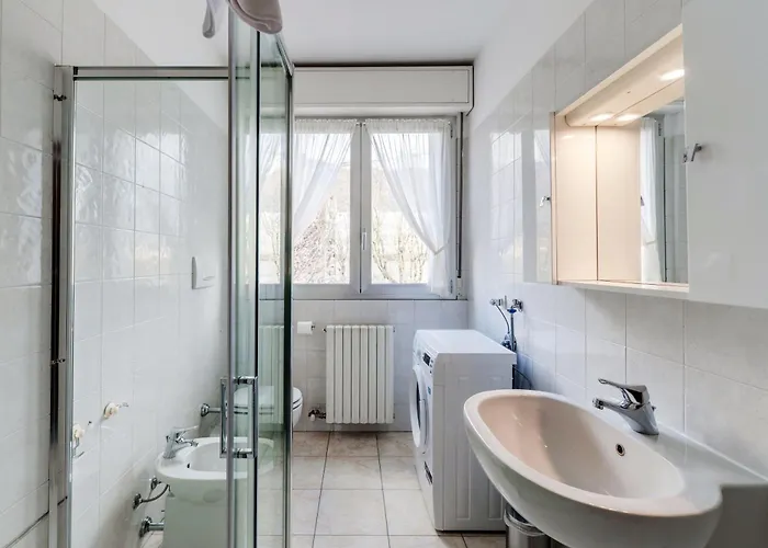 Lucia's By Quokka 360 - Next To The Walled Of *